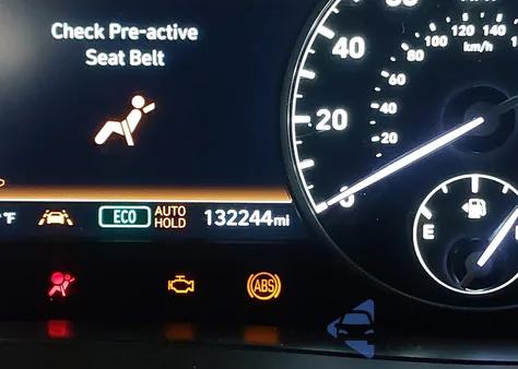 2021 Genesis G90 5.0 Ultimate Rwd z USA, uszkodzony, nr VIN KMTF54PH1MU090273